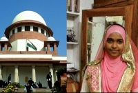 আমি মুসলিমই থাকতে চাই, ভারতের সুপ্রিম কোর্টকে জানালেন হাদিয়া আমি মুসলিমই থাকতে চাই, ভারতের সুপ্রিম কোর্টকে জানালেন হাদিয়া