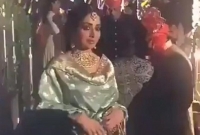 হাসিমুখেই বিয়ে বাড়িতে ছিলেন শ্রীদেবী, মৃত্যুর আগ মুহুর্তে সঙ্গে ছিলেন যারা