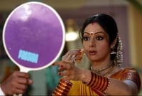 ভোটার কার্ডে স্ত্রী হিসেবে শ্রীদেবীর নাম লিখিয়েছিলেন এই পাগল ভক্ত!