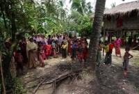 'গ্রাম থেকে রোহিঙ্গা নারী ও মেয়েরা গুম হয়ে যাচ্ছে'