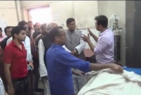 আ.লীগের জনসভায় আসার পথে বাসের জানালা দিয়ে মাথা বের করায় স্কুলছাত্রের মর্মান্তিক মৃত্যু