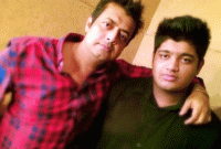 বাবার মৃত্যুর গুজবে বিরক্ত হয়ে যা বললেন পুত্র ফারদিন