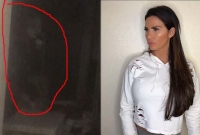 দেওয়ালের কাছে কে দাঁড়িয়ে? দেখলে গা ছমছম করে উঠবেন!