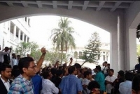 যেভাবে বেগম জিয়ার জামিনে আনন্দ-উল্লাস করছেন বিএনপি নেতাকর্মীরা