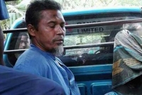 ‘হটাৎ মনে হলো বউকে মেরে ফেলা উচিৎ, তাই জবাই করেছি’