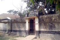 পাইলট আবিদের শোক বুকে নিয়ে দাঁড়িয়ে আছে কুঁড়েঘরটি