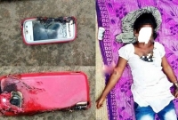  স্মার্টফোন কেড়ে নিলো এক কিশোরীর প্রাণ!