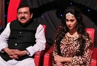 পপির শুটিং দেখতে এফডিসিতে নৌমন্ত্রী শাজাহান খান