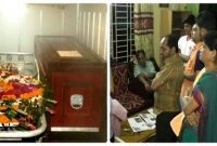 ১২দিন পর বাক্স বন্ধি হয়ে মায়ের কাছে ফিরেছে পিয়াস রায়