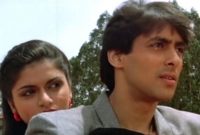 ৫০ পেরিয়ে এখনও নায়ক, কিন্তু সালমানের এই নায়িকা এবার মায়ের ভূমিকায়!