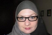 একজন নারীবাদী লেখকের ইসলাম ধর্ম গ্রহণের কাহিনী