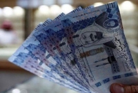 যে কারণে কান উৎসবে নিষিদ্ধ সেলফি