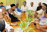 মির্জা ফখরুলের সামনেই তুমুল ‘বাক-বিতণ্ডা’য় জড়িয়ে পড়েন দুই নেতা