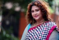 চলচ্চিত্রের আগের সেই জৌলুস আর নেই: রিনা খান