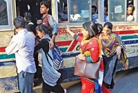 এবার নারীর শরীর স্পর্শ করলেই জরিমানা!