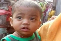 মৃত মায়ের আঙুল চুষে ৩ দিন কাটল শিশু নাহিদের!