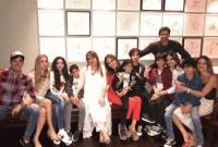 ছেলেদের কাছে এনে দিলেন মা-কে! কার সঙ্গে ঘর করছেন হৃত্বিক?