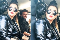 চুটিয়ে প্রেম করছেন শাকিব-বুবলী