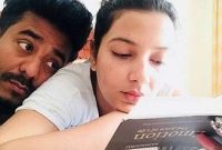 উল্টো বই পড়া নিয়ে ট্রোলডের জবাব দিলেন শুভশ্রী!