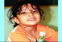 'আম্মু আর ভাইয়া তো ঘুমাই রইছে' 'আম্মু আর ভাইয়া তো ঘুমাই রইছে'