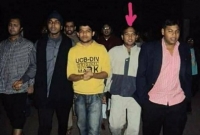 পরীক্ষায় ১১ বার ফেল, গলায় ফাঁস দিয়ে ছাত্রের আত্মহত্যা!