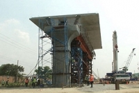 দৃশ্যমান হলো স্বপ্নের মেট্রোরেলের প্রথম স্প্যান