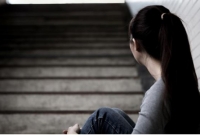 টাকা জন্য, মেয়েকে দিয়ে যা করালেন মা, ভাবতেই ঘৃনা জন্মাবে