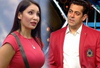 যে কারণে সোফিয়ার সঙ্গে রাতভর শারীরিক সম্পর্ক করতে চান সালমানের এক ভক্ত!