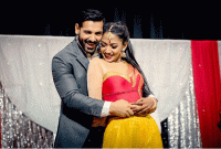 হঠাৎ করেই বলিউডে অভিষেক ঘটে বাংলাদেশি নাবিলার