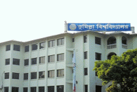 হিজাব পরায় ক্লাস থেকে বের করে দেয়া হয় কুমিল্লা বিশ্ববিদ্যালয়ের ছাত্রীকে