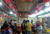 চাঞ্চল্যকর তথ্য: চালের ড্রামে মিলল আমিন জুয়েলার্সের স্বর্ণ ও টাকা চাঞ্চল্যকর তথ্য: চালের ড্রামে মিলল আমিন জুয়েলার্সের স্বর্ণ ও টাকা