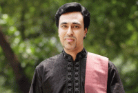 ঢাকায় থাকেন সিরাজ-উদ-দৌলার নবম বংশধর!