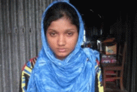 স্বামীকে তালাক দিয়ে বিয়ের দাবিতে প্রেমিকের বাড়িতে অবস্থান স্বামীকে তালাক দিয়ে বিয়ের দাবিতে প্রেমিকের বাড়িতে অবস্থান