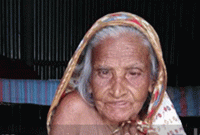 ৯০ বছরের নয়তন নেছার সঙ্গেও ধোঁকাবাজি!