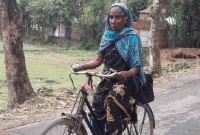 ৩০ গ্রামের মানুষের স্বাস্থ্য সেবায় ভরসা জহিরন বেওয়া