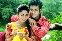 বাবা পরিচালক মা প্রযোজক মেয়ে নায়িকা!  