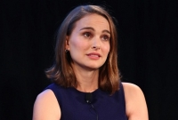 গাজায় হামলার প্রতিবাদে পুরস্কার প্রত্যাখ্যান ইসরায়েলি বংশোদ্ভুত অভিনেত্রীর