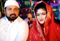 ‘পদ্মার প্রেম’ এ মুনমুন-আলেকজান্ডারের বিয়ে