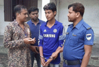 অন্যের স্ত্রীর অশ্লীল ভিডিও ফেসবুকে, অতঃপর…