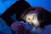 রাত জেগে চ্যাট করলে কি হয় জানেন?