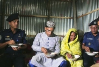 ‘নুরুল আমার বড় ছেলে আমি তাকে ছাড়া এ ঘরে কেমন করে উঠি’