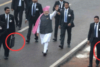 প্রধানমন্ত্রীর নিরাপত্তারক্ষীদের হাতের স্যুটকেসটা আসলে কি?