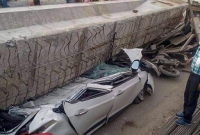 নির্মাণাধীন ফ্লাইওভার ধসে নিহত ১৮