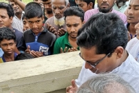 আওয়ামী লীগ সরকার জনগণের কল্যাণে কাজ করে : পলক