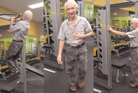 ৯০ বছর বয়সেও জিম করেন ফ্লোরিডার ভার্ন!