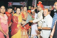 সাদা চাদরে 'সতীত্বের পরীক্ষা' দিতে হলো না ঐশ্বর্যকে