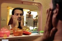 স্বামীকে স্যানিটারি প্যাড ব্যবহার করতে দেখে সংসার ছাড়লেন হতভাগী সদ্য বিবাহিত স্ত্রী