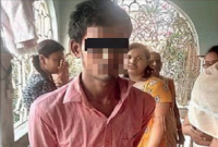 প্রেমিকাকে এক নজর দেখতে সারা রাত ছাদে, চোর ভেবে….