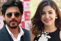 আনুশকাকে নিয়ে যুক্তরাষ্ট্রে পাড়ি দিচ্ছেন শাহরুখ খান!