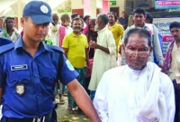 ‘জিনের বাদশা’ সেজে নারীদের সর্বনাশ